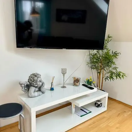 Appartement Grosszuegige Mit Parkplatz *