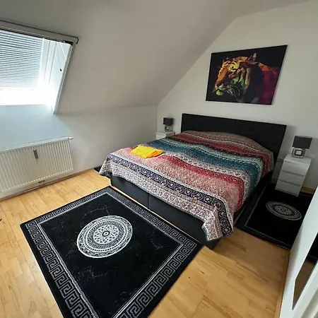 Grosszuegige Mit Parkplatz Graz