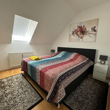 Grosszuegige Mit Parkplatz Appartement Graz