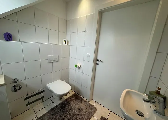 Grosszuegige Mit Parkplatz Graz